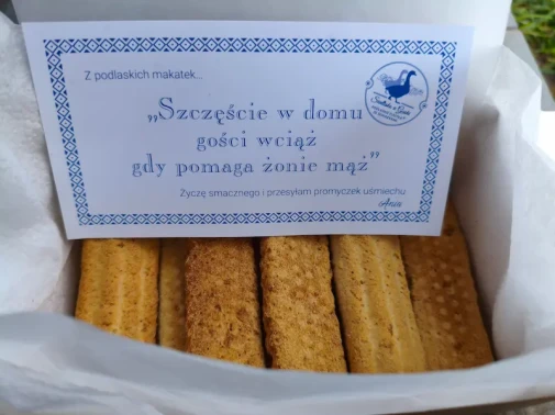 Etykieta podlaskich ciastek ze skwarkami 250 g ze składem i tabelą wartości odżywczych